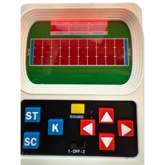 Retro Mattel Electronic Football Handheld Game 2014 Lights Sound TESTED WORKS - Picture 14 of 14